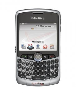 Picture 2 of the BlackBerry 8330.
