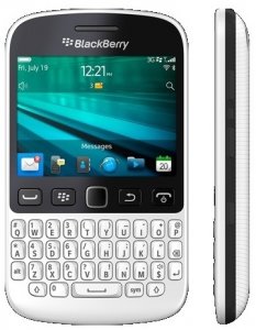 Picture 4 of the BlackBerry 9720.