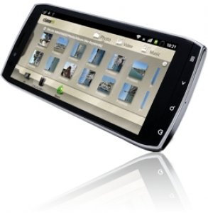 Picture 3 of the Acer Iconia Smart.