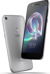 Picture 2 of the Alcatel Idol 5.