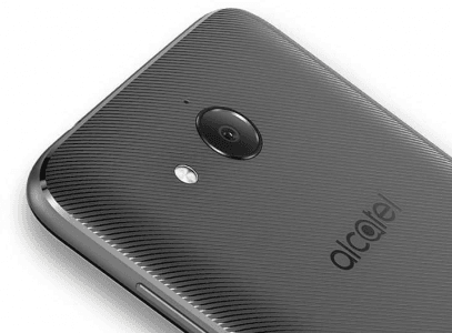 Picture 3 of the Alcatel Tetra.