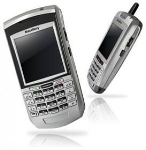 Picture 1 of the BlackBerry 7100i.