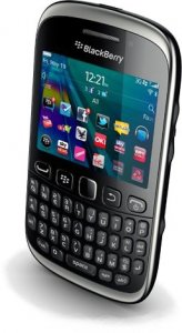 Picture 3 of the BlackBerry Curve 9320.