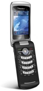 Picture 2 of the BlackBerry Pearl 8220.