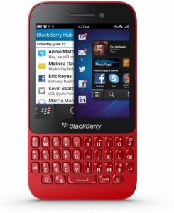 Picture 1 of the BlackBerry Q5.