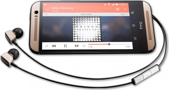 Picture 2 of the HTC One M8 Harman Kardon.