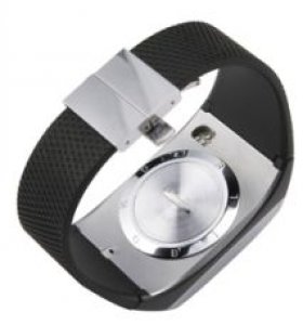 Picture 2 of the LG GD910 Watch Phone.