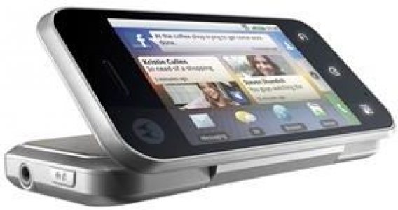 Picture 3 of the Motorola BackFlip.