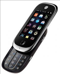Picture 2 of the Motorola Evoke QA4.