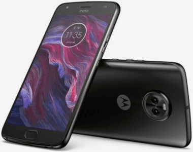 Picture 3 of the Motorola Moto X4.