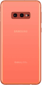 Picture 1 of the Samsung Galaxy S10e.