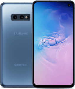 Picture 3 of the Samsung Galaxy S10e.