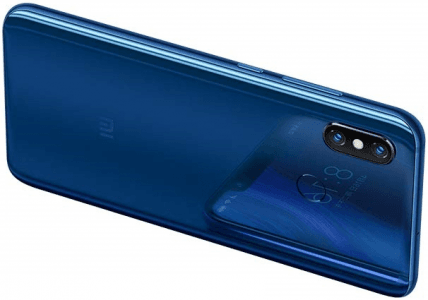 Picture 3 of the Xiaomi Mi 8.